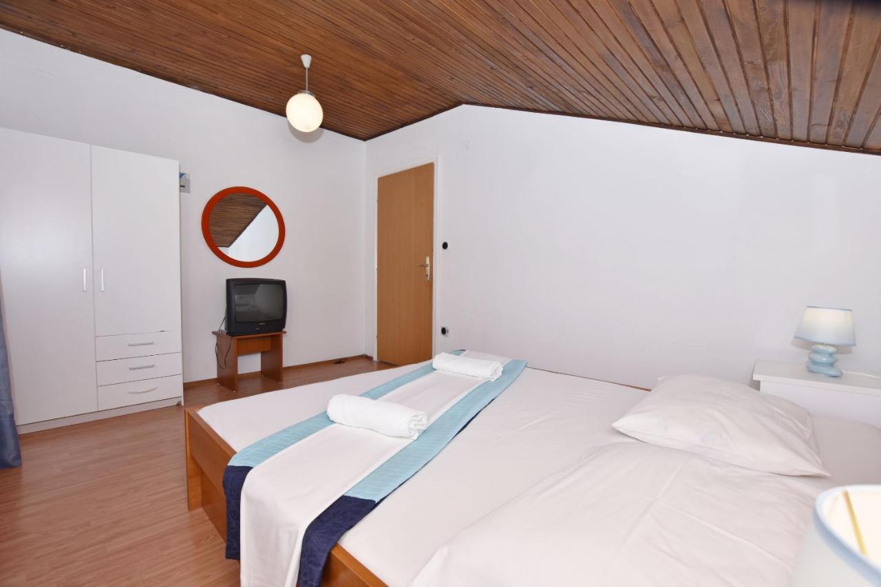 Apartments Ana Omiš Exteriér fotografie