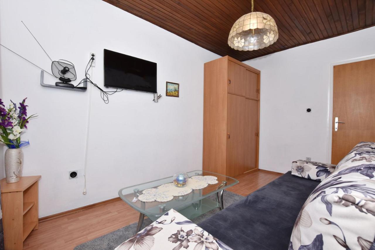 Apartments Ana Omiš Exteriér fotografie